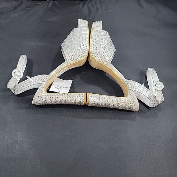 BRAND NEW BISSOU BISSOU JEWEL STUDDED EMBELLISHMENTS SQUARE TOE HIGH HELL SANDAL - Picture 11 of 15